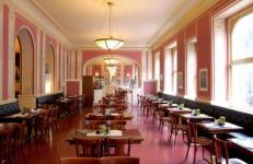 Café Louvre
