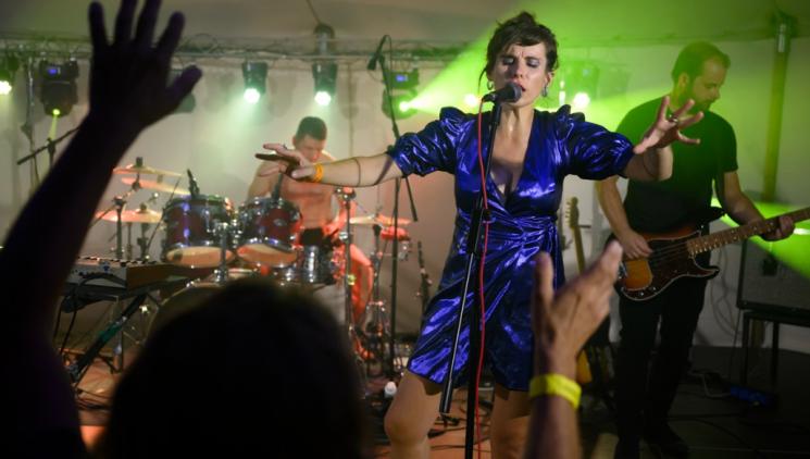 Festival nepopulární hudby MikuLOVE nabídne slavící Už jsme doma, koncert v synagoze, výstavy nebo slam poetry