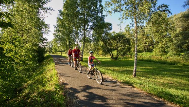 Těšínské Slezsko na kole: cyklotrasy Beskydami, kolem Olše i za výhledy bez davů