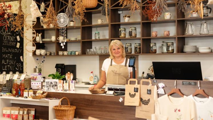 Byliny nejsou rychlá náplast, ale cesta. Rozhovor o poctivosti a vnitřním ohni značky Serafin
