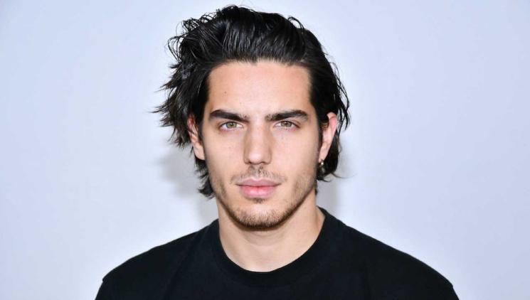 Apashe, the Belgian electronic producer renowned for blending classical music and electronics, will perform in Prague.