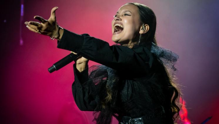 ROCK SYMPHO SHOW IV Get ready for the full power of rock and symphony in a new grand show.