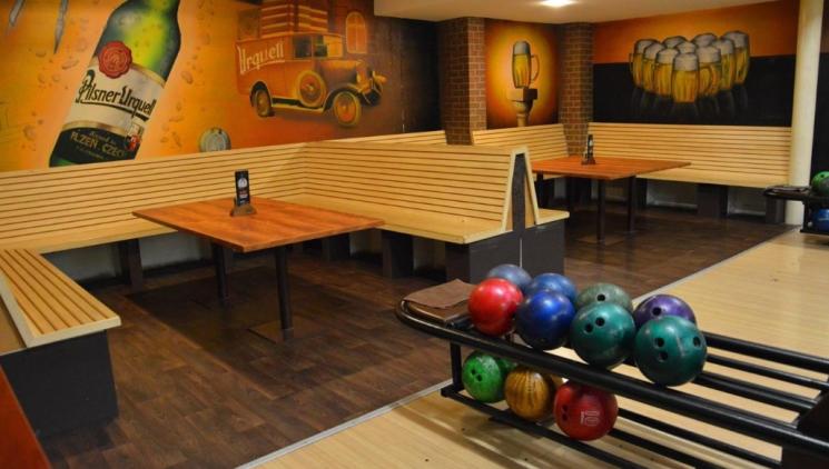 ABSOLUTNÍ BOWLING: Místo, které má energii