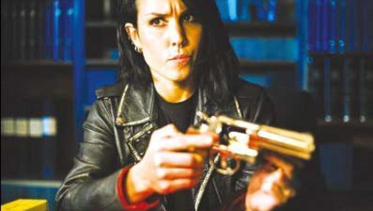 Dívka, která si hrála s ohněm