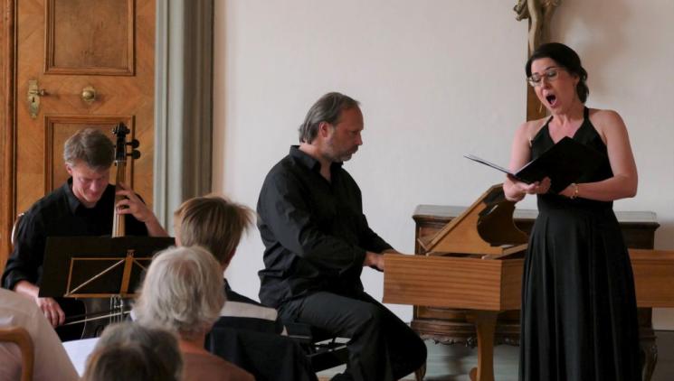 Koncert Genius Santini a andělé 9. prosince v kapli sv. Anny v Panenských Břežanech