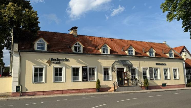 BECHNERŮV STATEK - konference, rodinné grilování či firemní večírek v multifunkčních prostorách