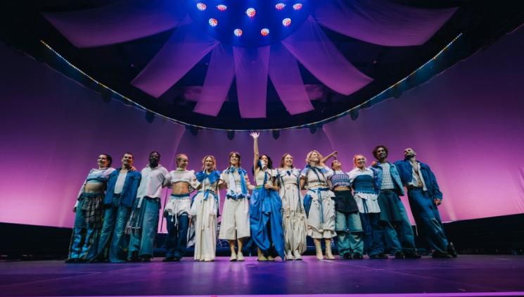 Vesna vydala LIDOVOU. Po vyprodaném Karlíně oznámila další pražský koncert