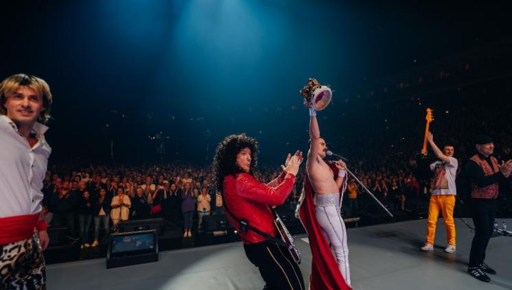 Po zahraničních turné a několikrát vyprodané O2 areně se koncert QUEEN RELIVED PHILHARMONIC vydává do tří největších hal v Česku
