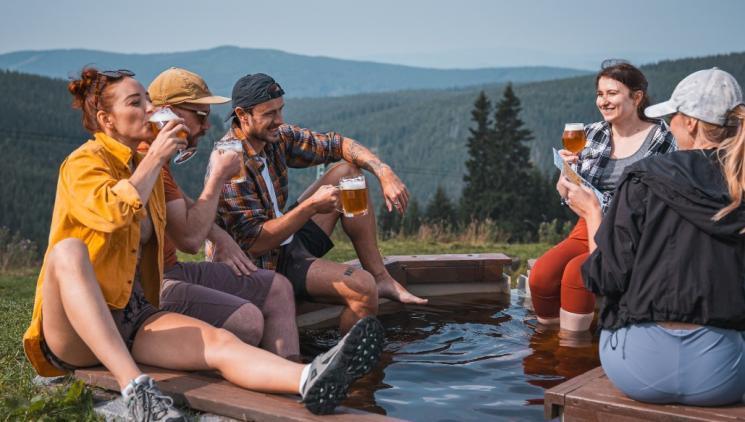 KRKONOŠSKÁ PIVNÍ STEZKA: CESTA, KTERÁ MÁ CHUŤ