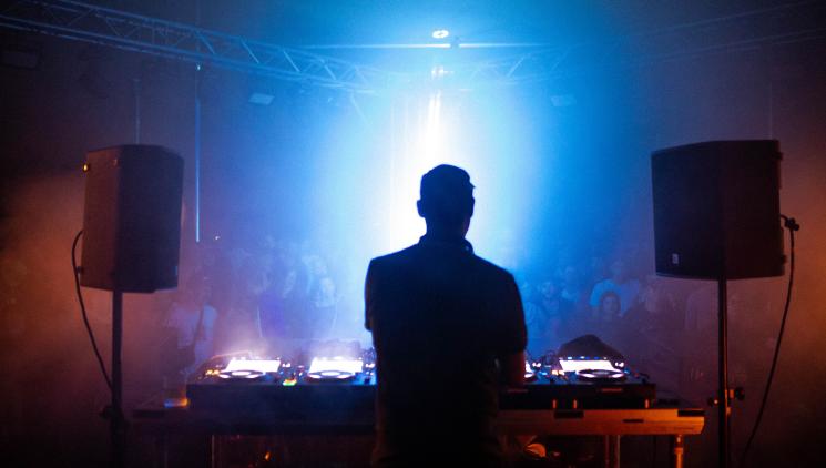 Festival Rosnička 2025 ve Svitavách - přehlídka nejen současného moderního techna