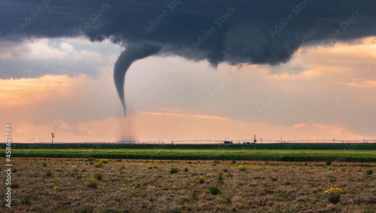 Loňský hit se vrací na Discovery Channel s druhou sérií. V oku bouře diváky opět zavede do epicentra ničivých přírodních katastrof