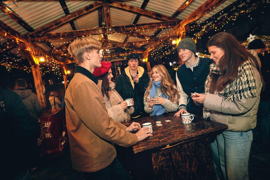 Adventn&iacute; setk&aacute;n&iacute; u st&aacute;nku v Pardubic&iacute;ch