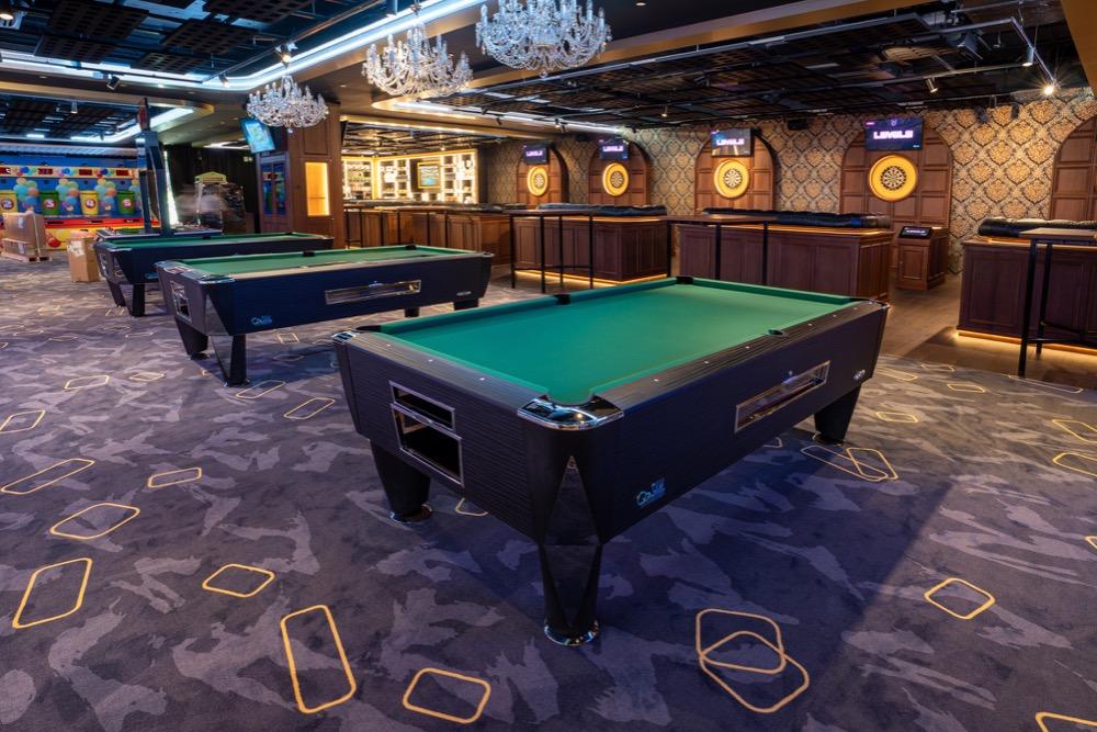 billiard.jpg