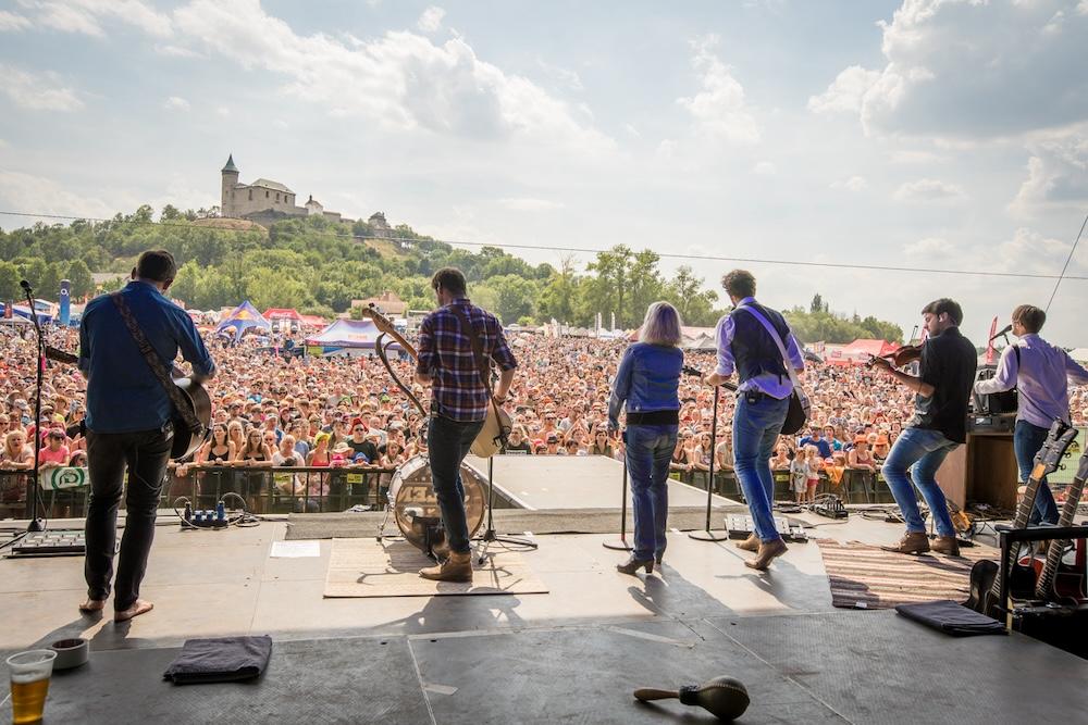 jelen-na-festivalu-hrady-cz-lr.jpg