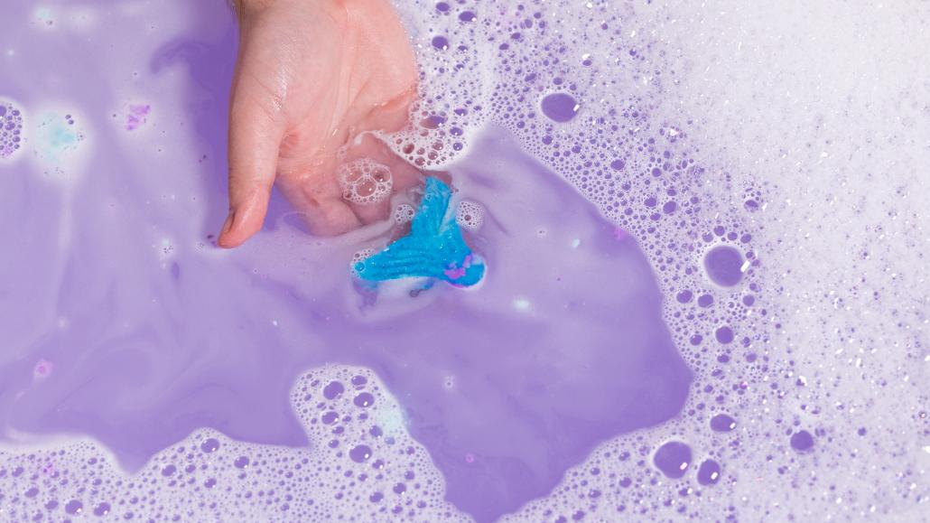 mermaid-tail-bubble-bar-hero-2019-2.jpg