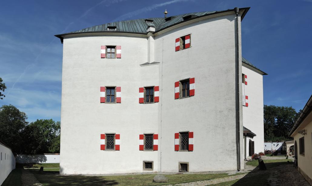 Renesanční letohrádek Hvězda v pražské oboře