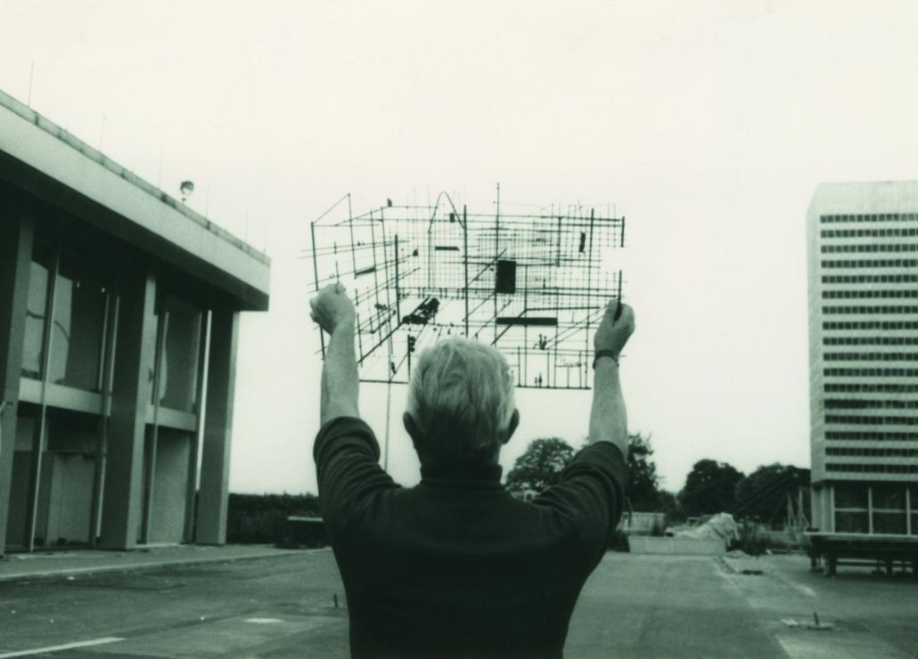 the-rise-and-fall-of-jacques-tati-2.jpg