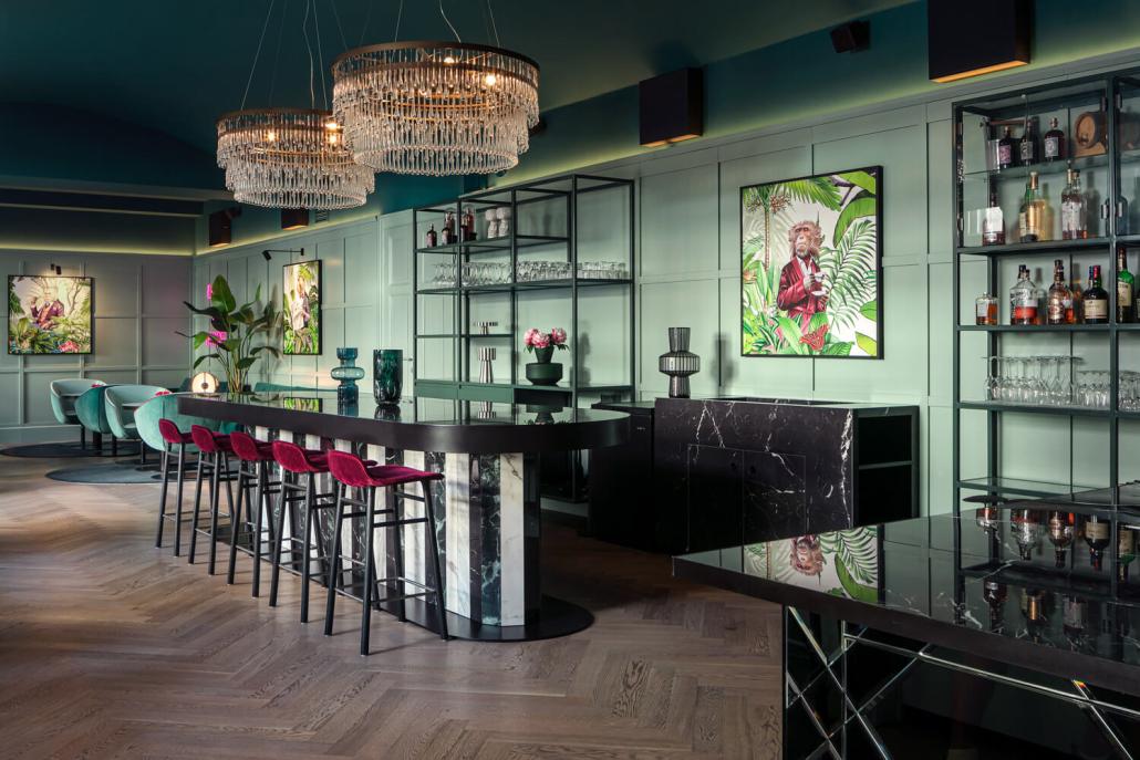 top-bars-in-prague-3-2.jpg